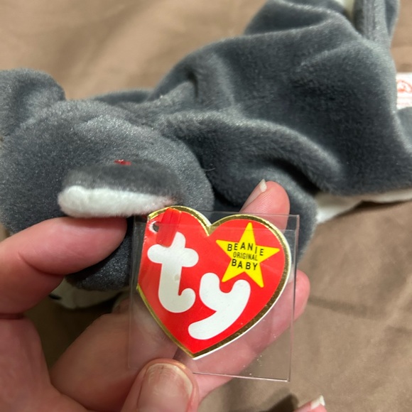 Nanook Beanie Baby - Picture 3 of 5